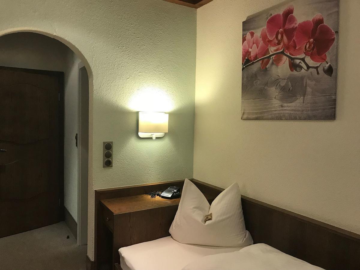 באד ברנק אים פיכטלגבירגה Gasthof & Hotel Goldener Hirsch מראה חיצוני תמונה