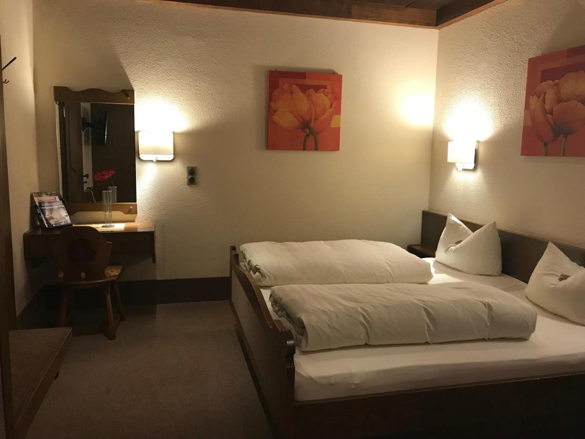 באד ברנק אים פיכטלגבירגה Gasthof & Hotel Goldener Hirsch מראה חיצוני תמונה