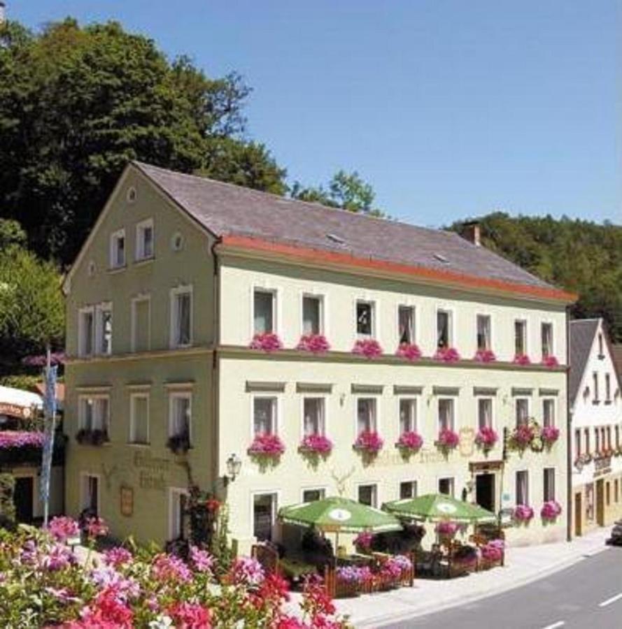 באד ברנק אים פיכטלגבירגה Gasthof & Hotel Goldener Hirsch מראה חיצוני תמונה